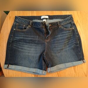 Lane Bryant NWOT Size 16 Indigo Jean Shorts.